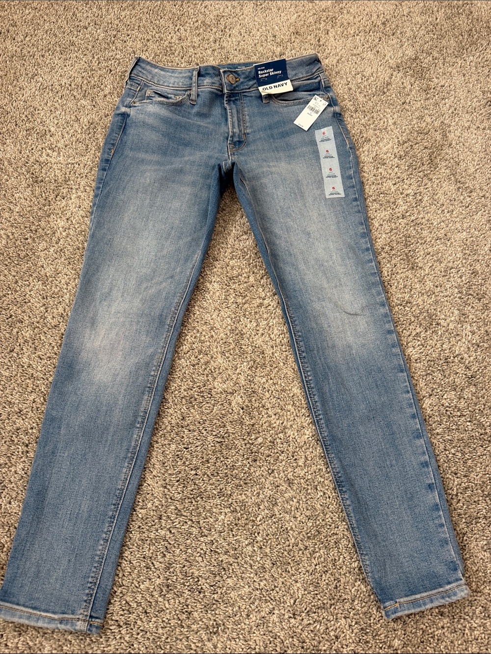 NWT Old Navy Rockstar Super Skinny Light Denim Jeans, 6p, $12